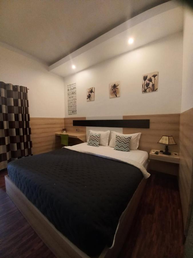 Lawaka Hotel Ampana Екстериор снимка