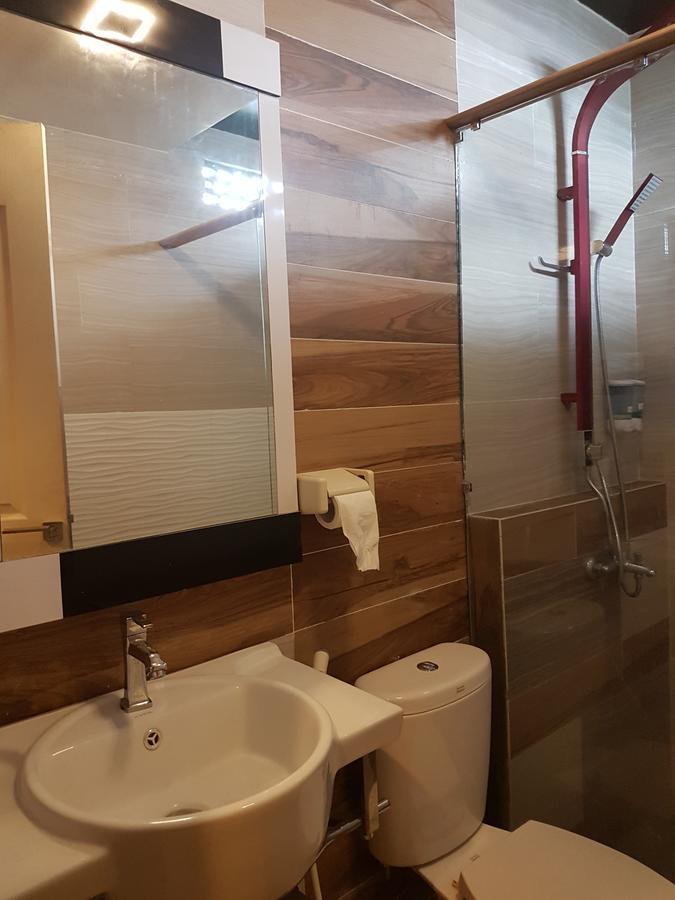 Lawaka Hotel Ampana Екстериор снимка