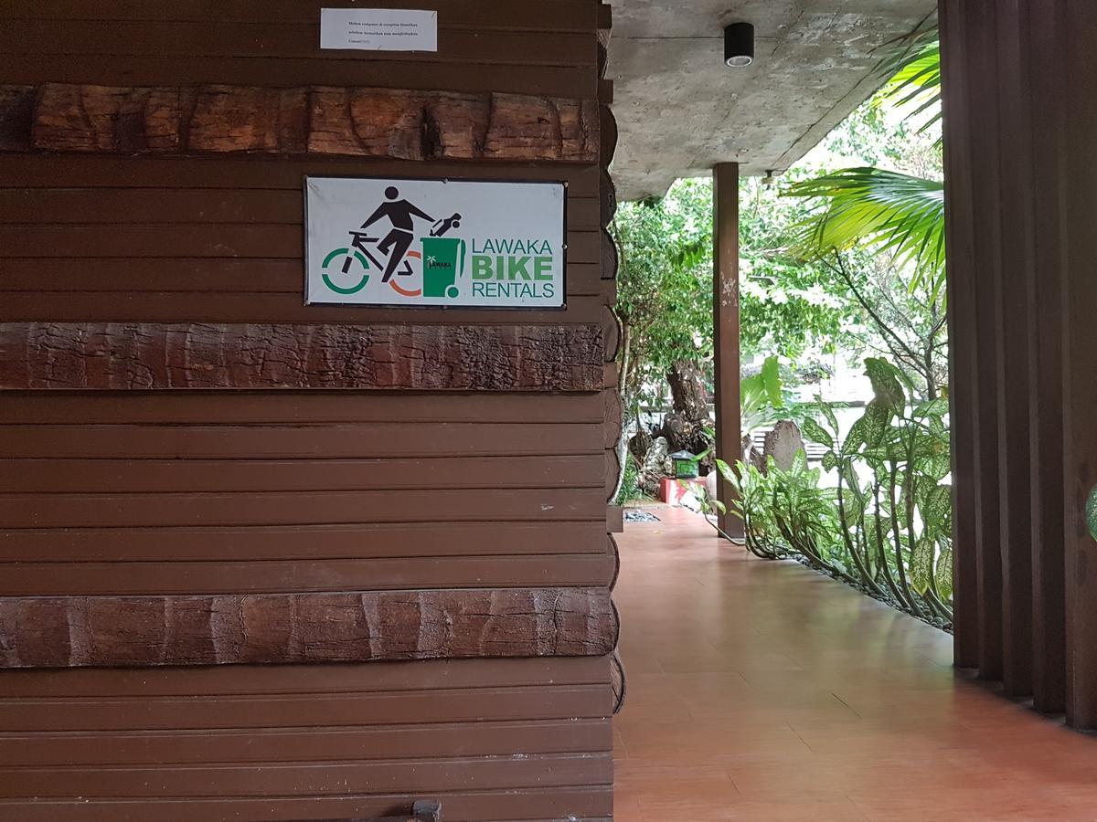 Lawaka Hotel Ampana Екстериор снимка